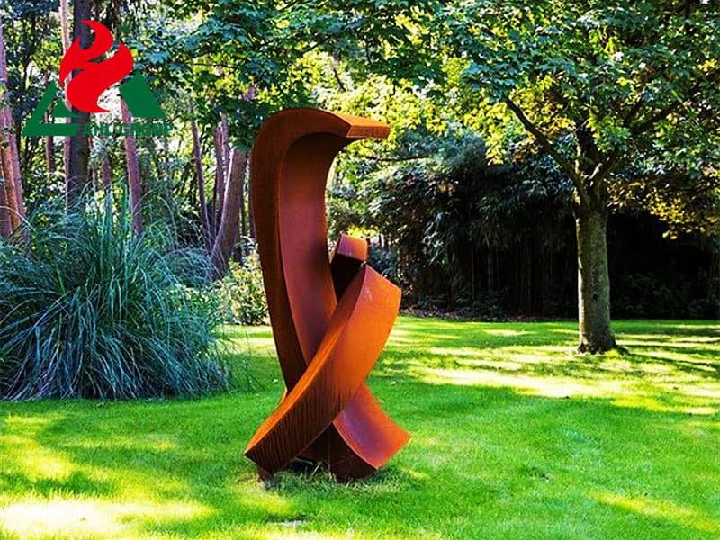 <h3>New Zealand | Rusty Tussock - Garden Sculptures, Corten </h3>
